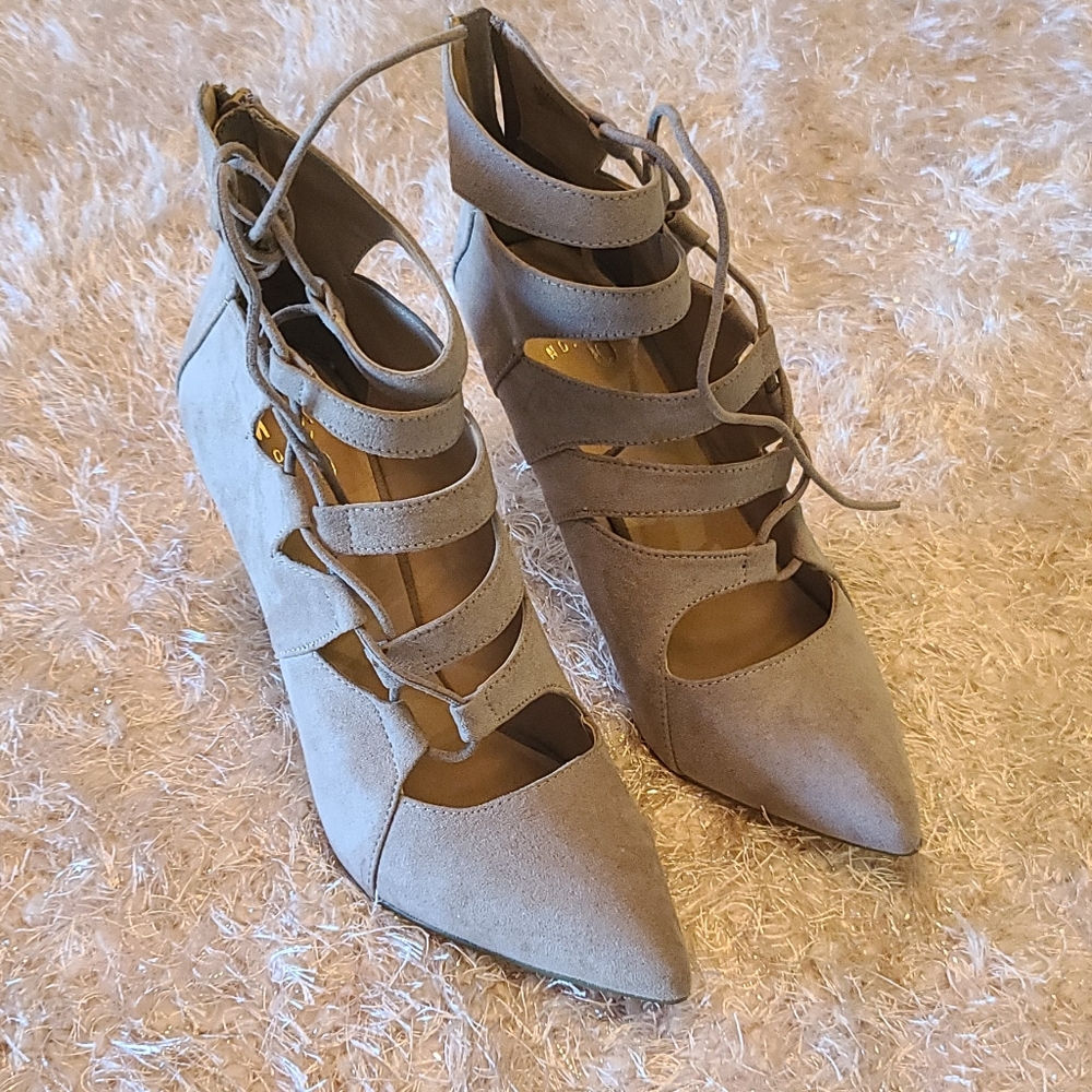 Women's Shoes